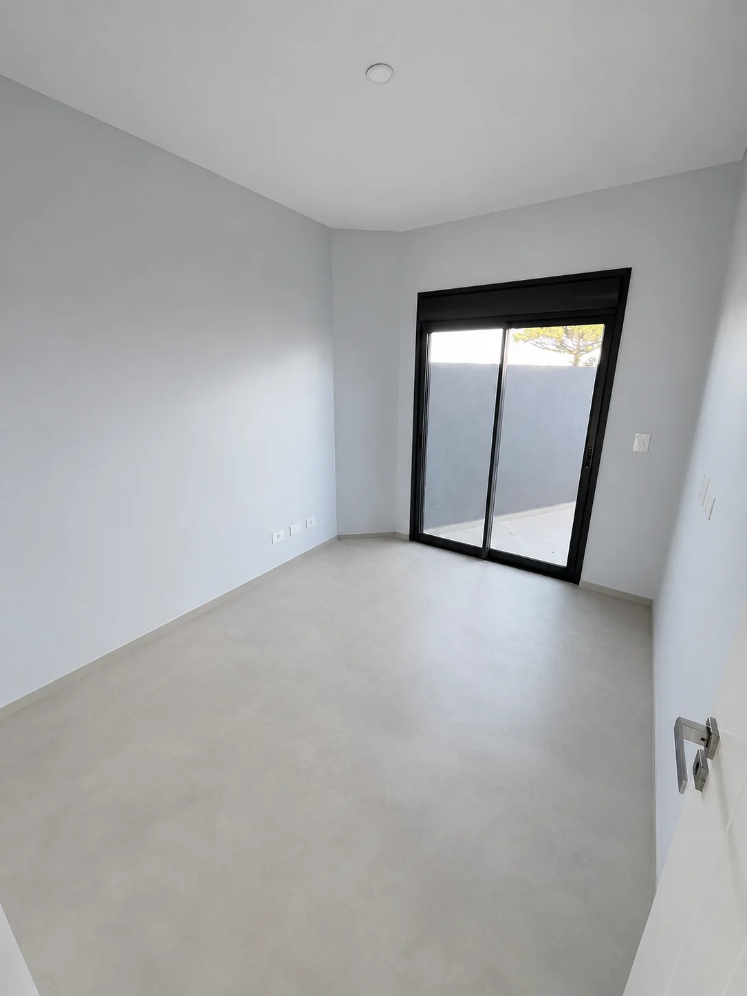 Quarto da unidade 201 voltado para o garden